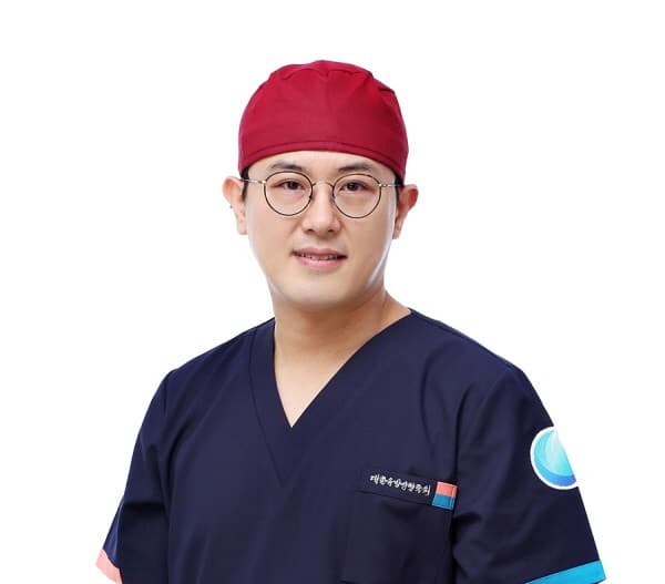 자가지방이식 가슴성형 시 줄기세포 첨가, 효과와 4S 조건은?
